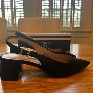NWT Crown & Ivey Black Microsuede Slingback Heels Size 8
